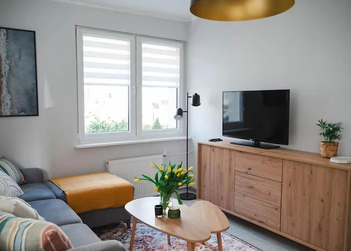 37, Skwer Kosciuszki - Centrum Gdynia